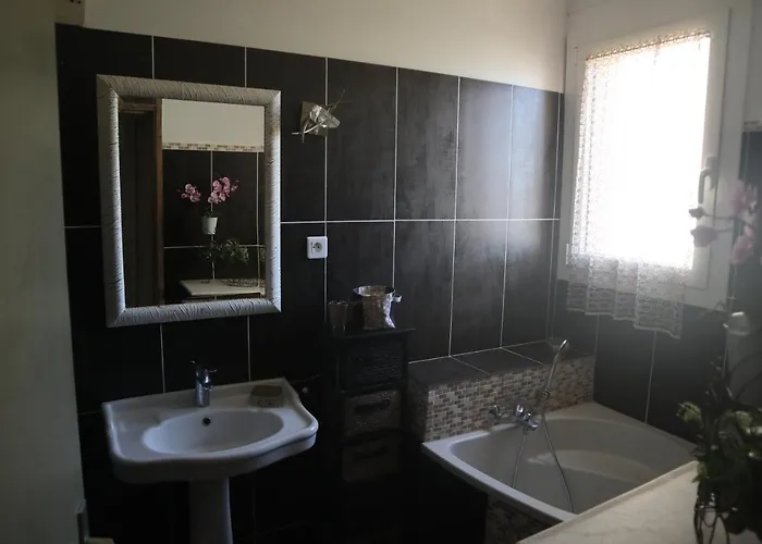 Dernier Etage Vue Imprenable Sur בסטיה