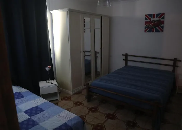 Dernier Etage Vue Imprenable Sur * בסטיה