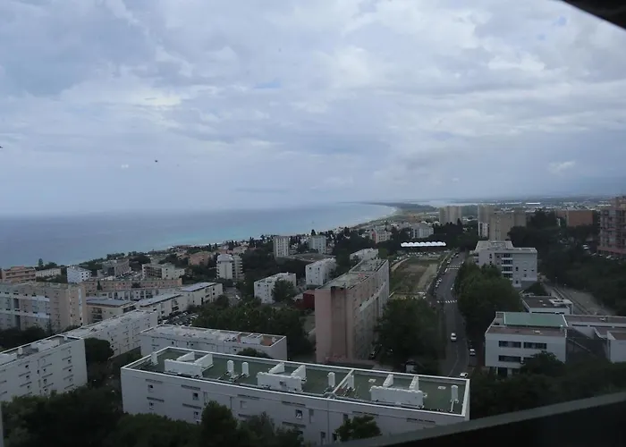 Dernier Etage Vue Imprenable Sur